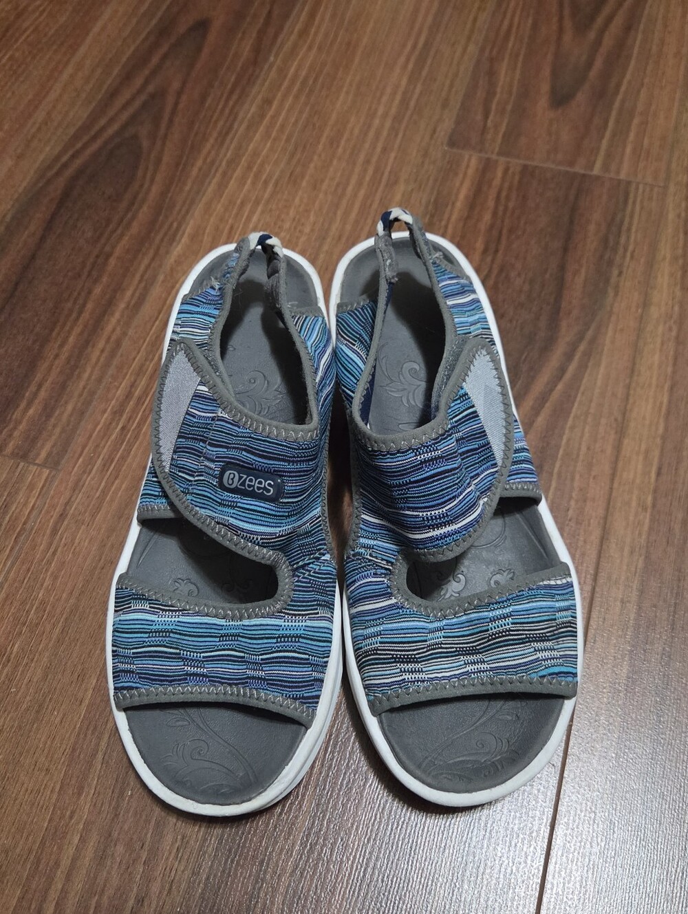 Bzees Wedge Slingback Sandals | Size 6